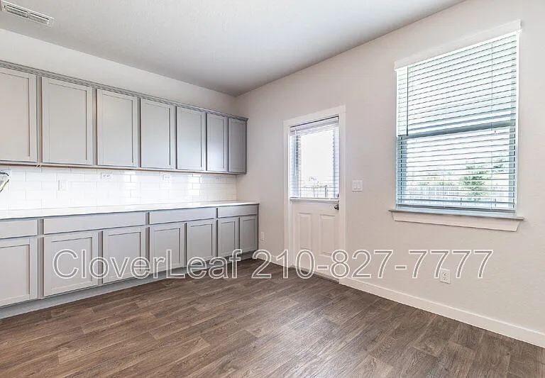 14654 Prairie Clover — Photo 14