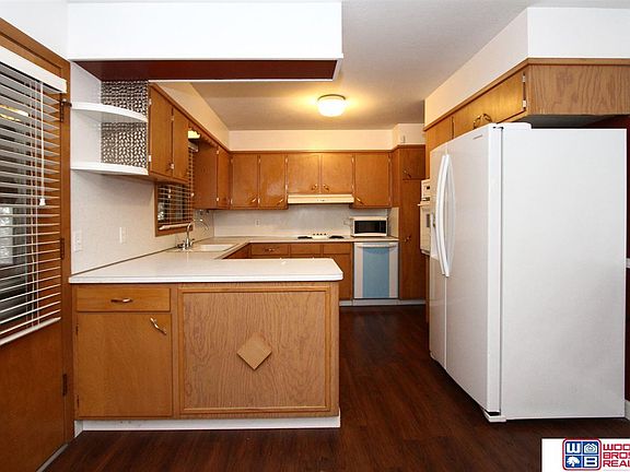 5th image of 2131 N 61st St