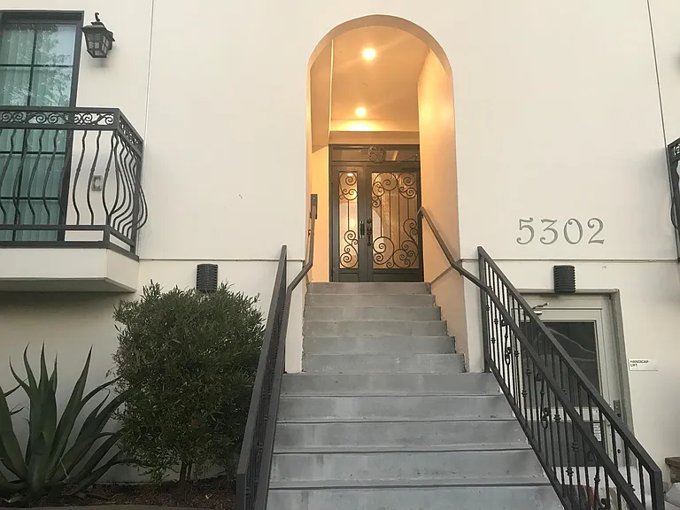 5302 Cleon Ave #106 — Photo 4