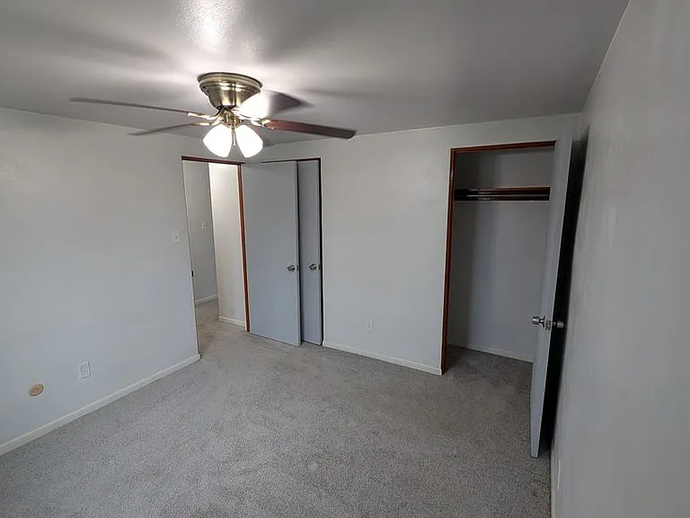 5 Grant Street — Photo 8
