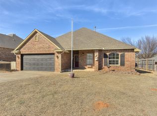 12797 SE 20th St, Choctaw, OK 73020