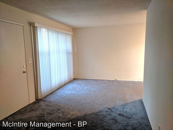 4th image of 421 S Baldwin Ave APT D