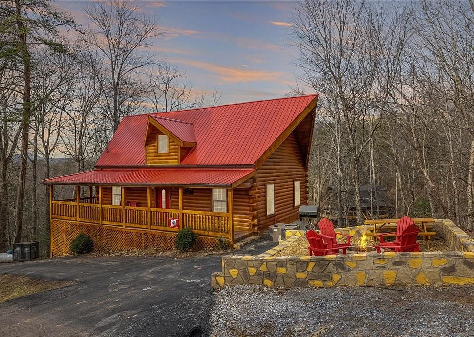 1st image of 1214 Ski View Ln