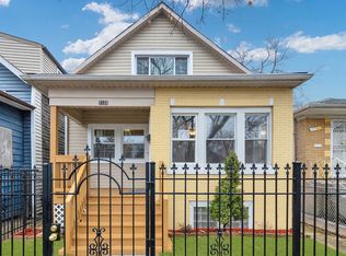 7125 S Seeley Ave, Chicago, IL 60636