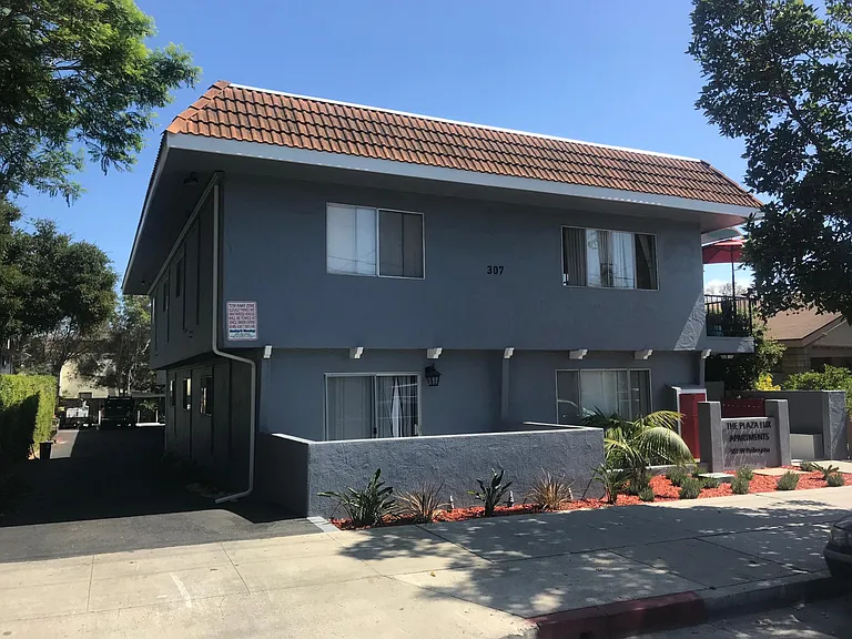 307 W Pedregosa St — Photo 15