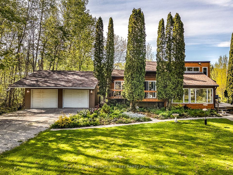 1st image of 13 Crescent Dr