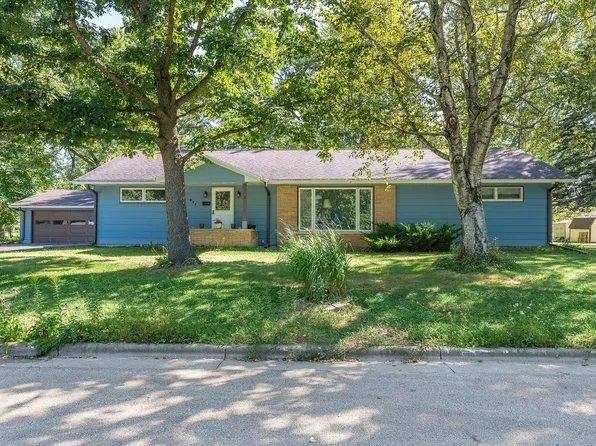 528 Bauer St, Wisconsin Dells, WI 53965