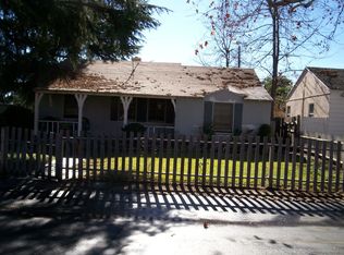 410 Devirian Pl, Altadena, CA 91001