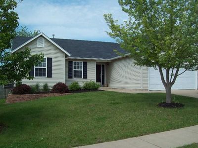 1425 Amber Wave Dr, O'Fallon, MO, 63366