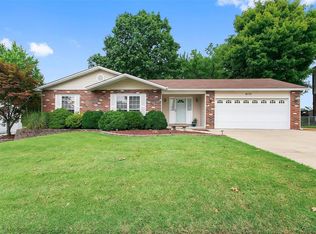 4175 Avery Ln, Bridgeton, MO 63044