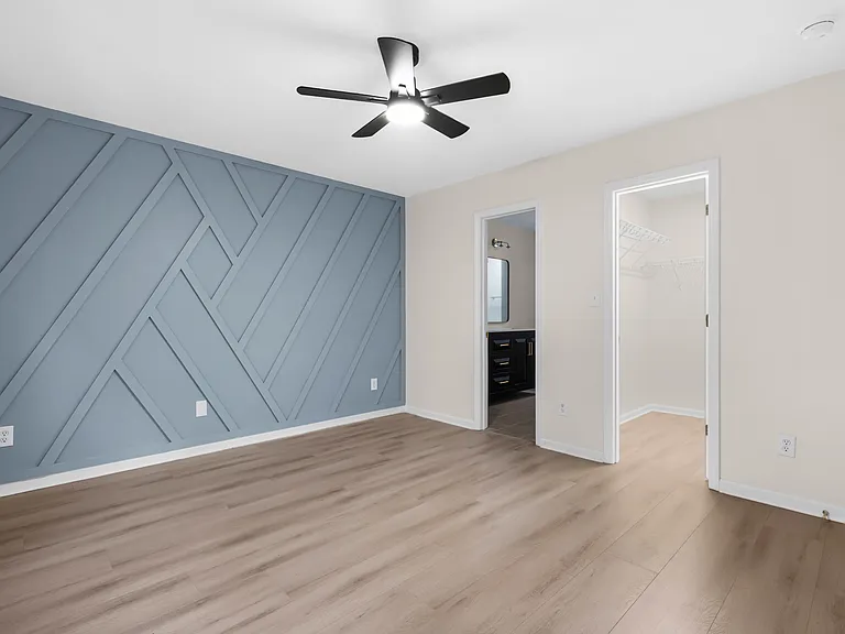 305 Dearing Dr — Photo 19