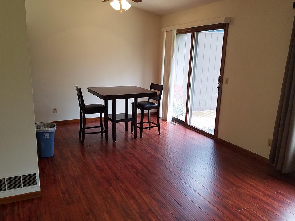 1st image of 10651 Kumquat St NW