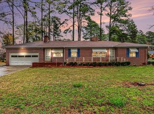 207 E Griswold St, Selma, NC 27576