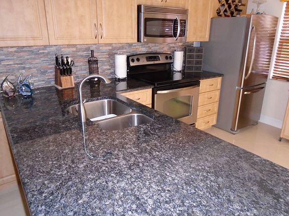 3rd image of 3903 Medford Ct
