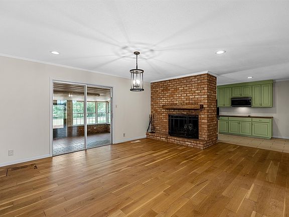5th image of 7483 Gholson Rd