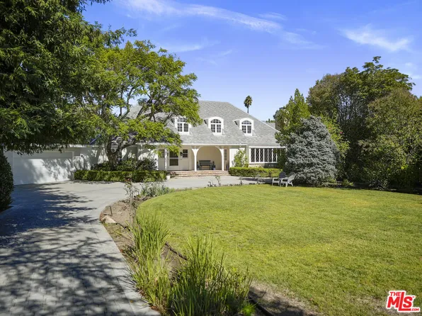 13161 Addison St, Sherman Oaks, CA 91423