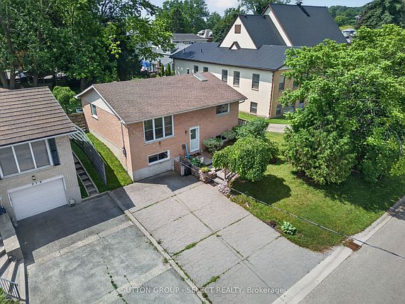 2nd image of 280 Charlotte St