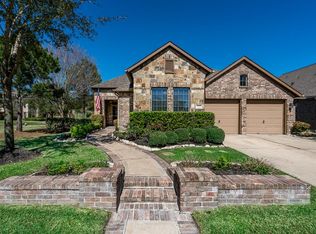 18514 N Settlers Shore Dr, Cypress, TX 77433