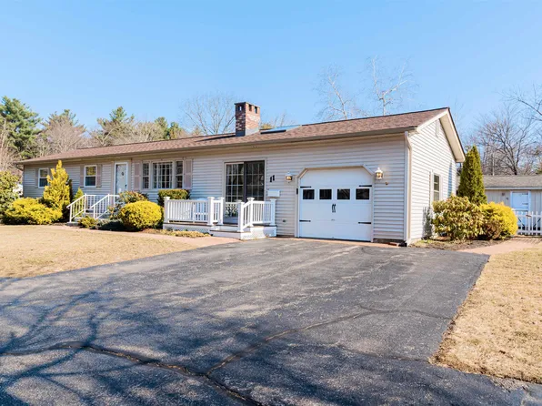 11 Suzanne Drive, Portsmouth, NH 03801