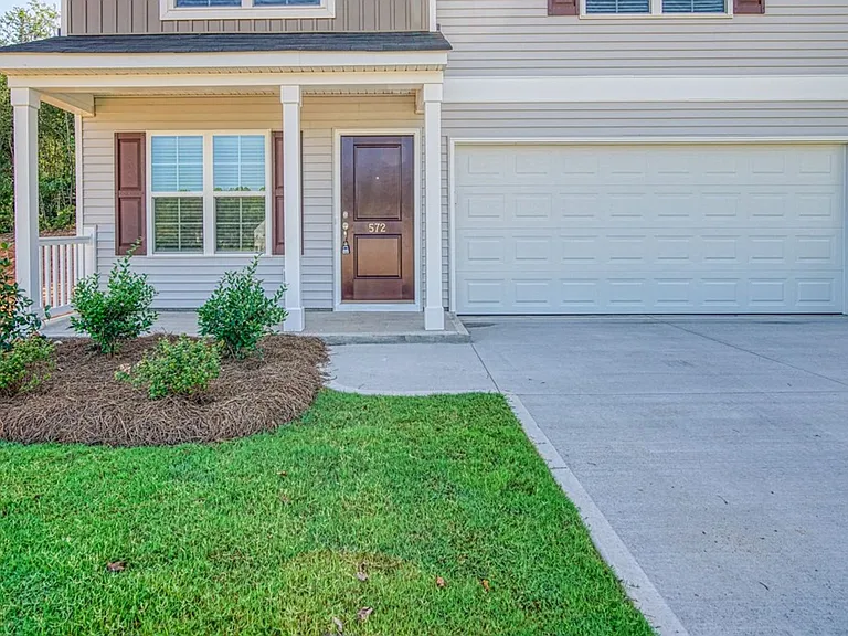 572 Millsgate Cir — Photo 4