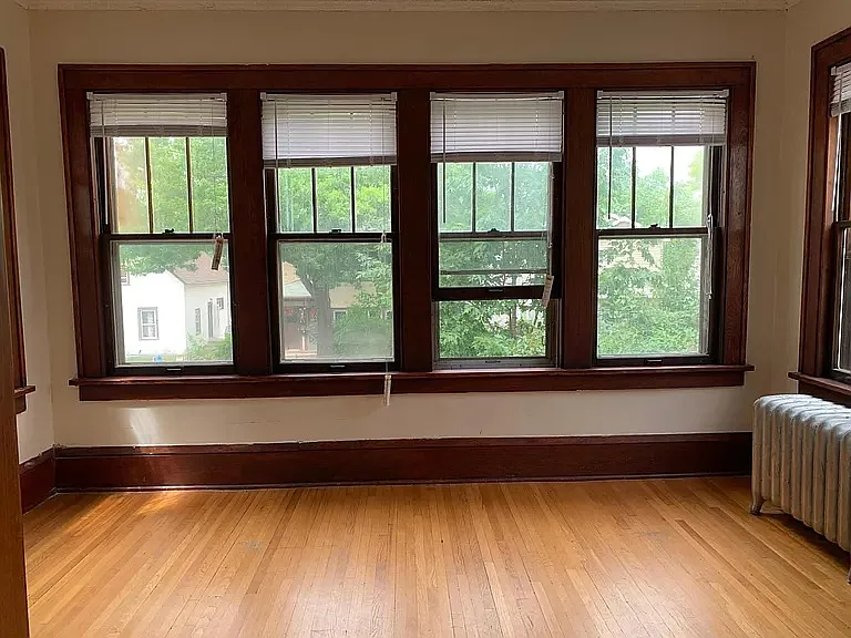3 bed, 1050 sqft, $1,339 — Photo 4