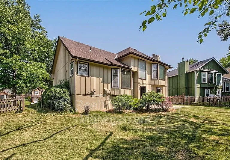 3521 Remington Ln — Photo 29