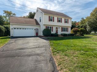 14 Heather Ln, Vernon, CT 06066
