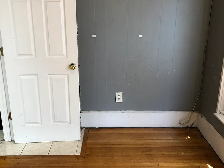 879-881 Beacon St #33 — Photo 5
