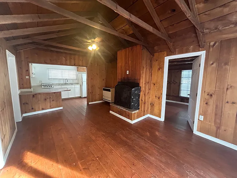 25055 Marion Ridge Dr #3 — Photo 4