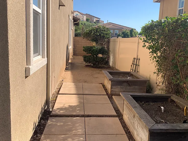 44324 Revana St — Photo 31