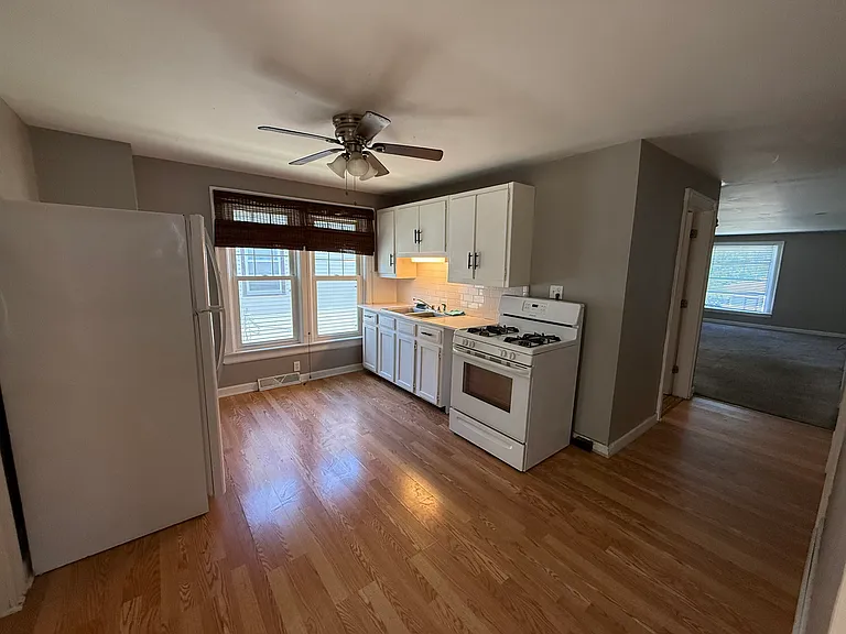 75 Juniata Pl #2 — Photo 4