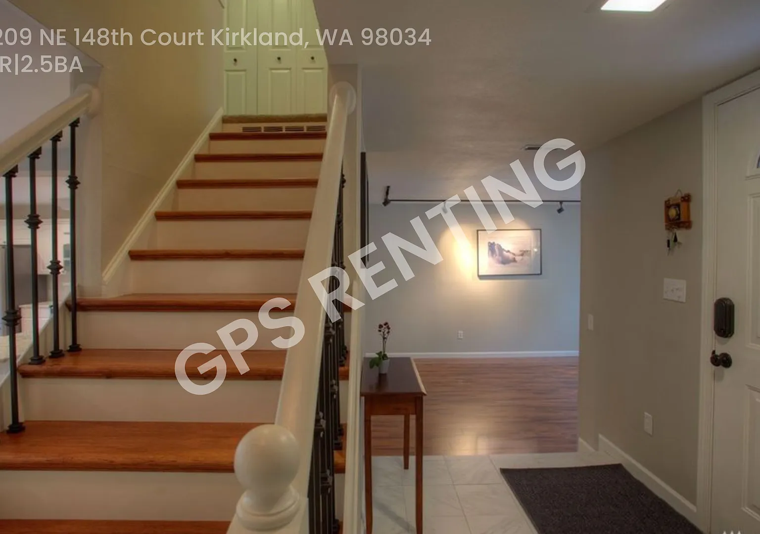 Fully Remodeled Kirkland Gem in an Unbeatable Location! — Photo 4