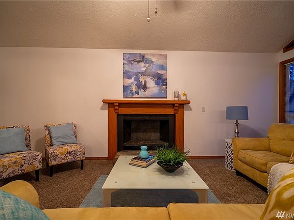 4th image of 1349 Arab Dr SE