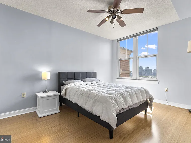 11760 Sunrise Valley Dr #905 — Photo 18