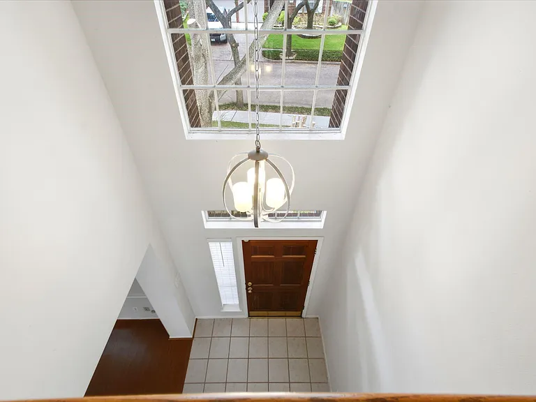 3126 Waters View Dr — Photo 11