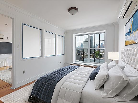 4th image of 216 Calyer St APT 5A