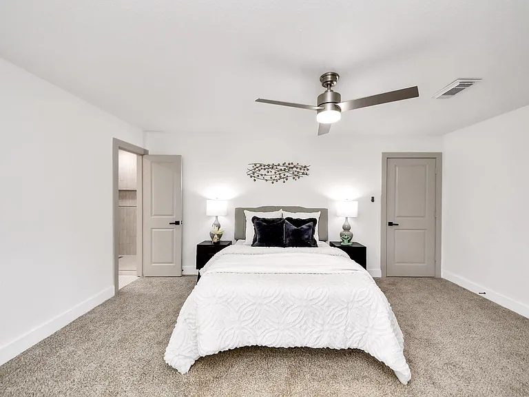 5614 Oakhaven Ln — Photo 30