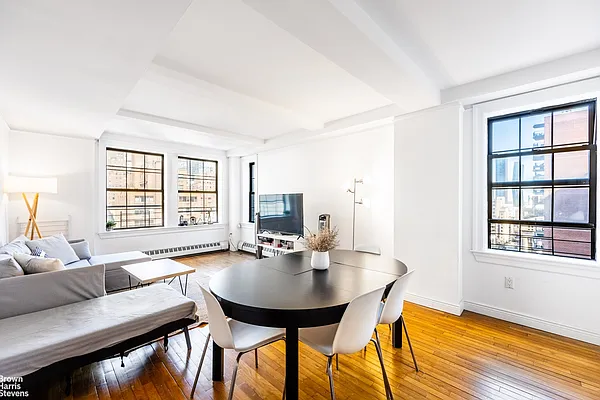 Rented by Brown Harris Stevens | media 10