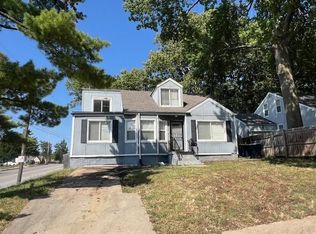 7448 Wabash Ave, Kansas City, MO 64132