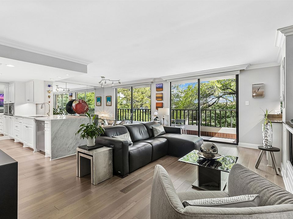 1st image of 3621 Turtle Creek Blvd APT 2D