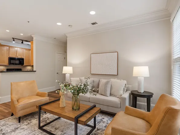 900 Canenaugh Dr APT 102, Raleigh, NC 27604