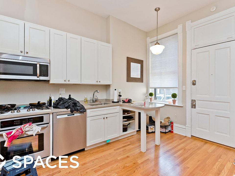 1st image of 544 W Belden Ave #_1