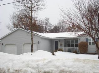 1521 Grove Ave, Wisconsin Rapids, WI 54494