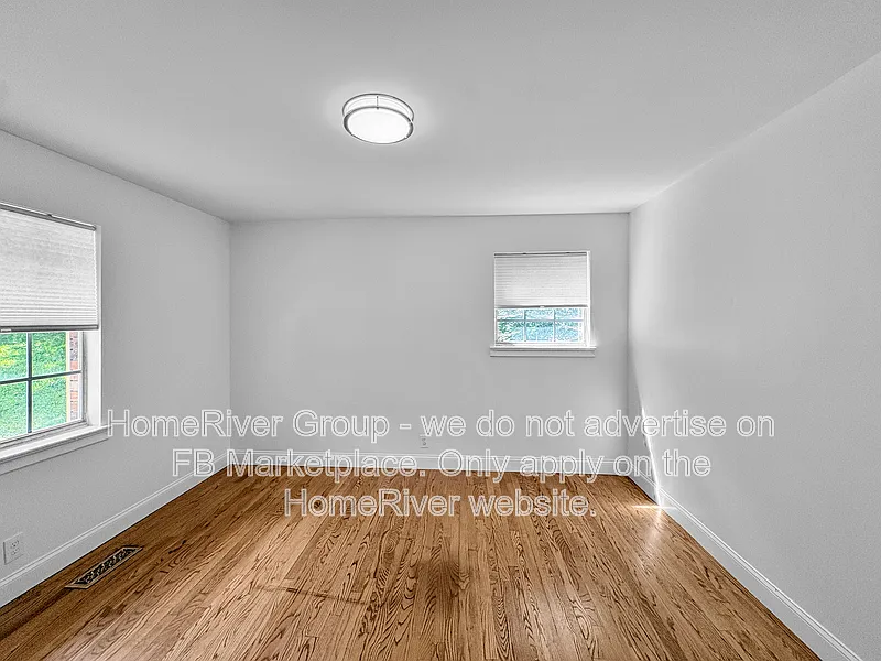 2 bed, 1.0 bath, 1000 sqft, $1,150 — Photo 3
