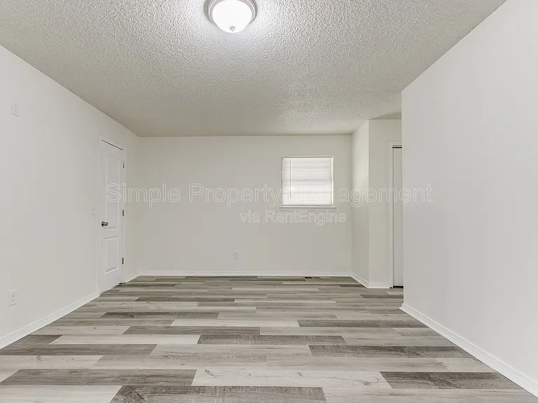 704 Pepperdine Ave — Photo 16