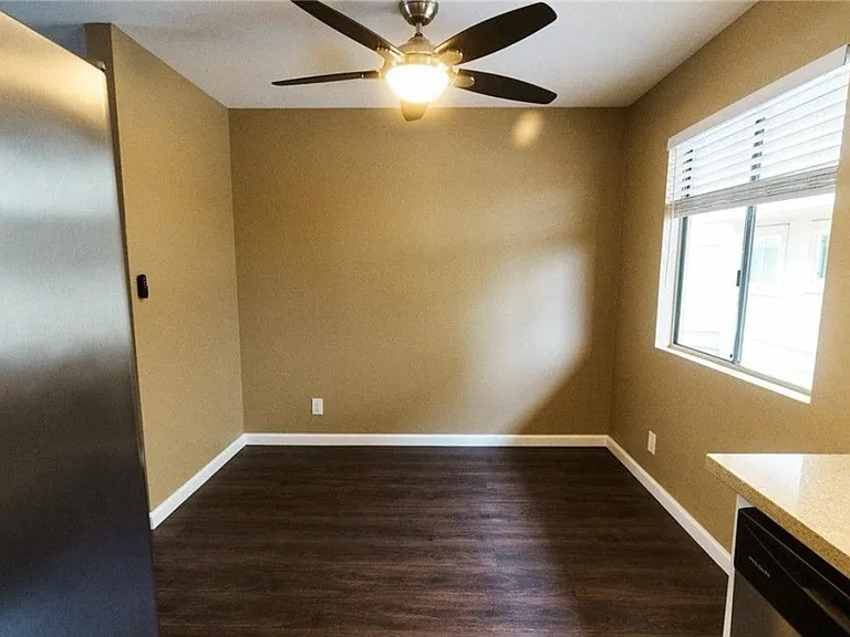 4517 College Way #J — Photo 16