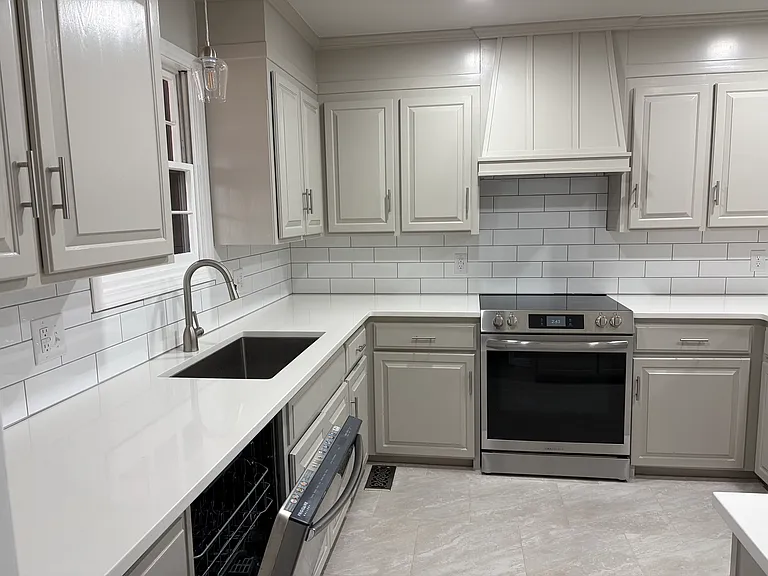 1336 W Twin Springs St — Photo 5