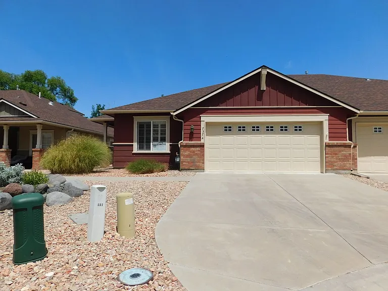 737 Canvasback Cir #A — Photo 1