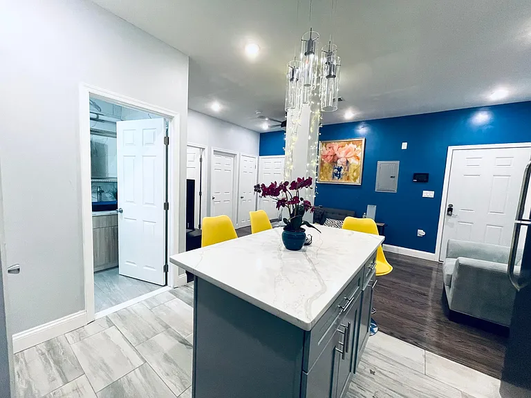 1308 South St #2F — Photo 9