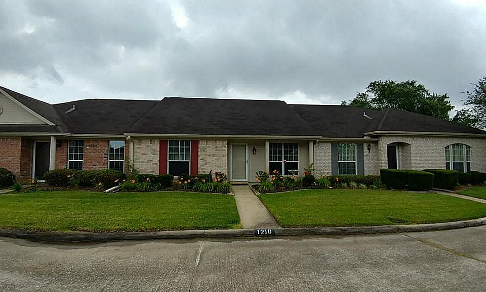 1st image of 1210 Glenmeadow Dr